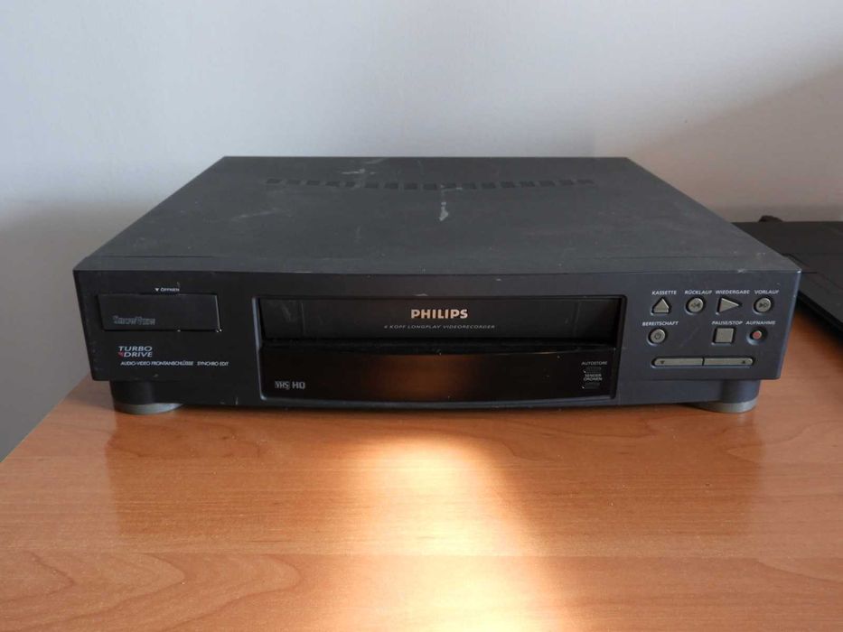 Magnetowid Philips VR 447 / 02 niesprawny