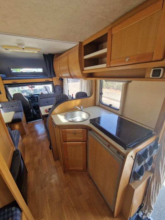 Autocaravana Ford Riviera impecável