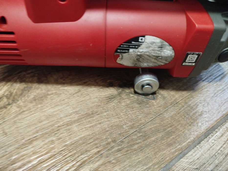Bruzdownica Einhell TC-MA 1300