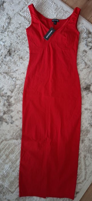 Nowa sexi sukienka s