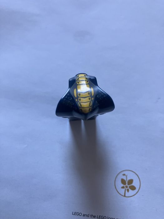 Minifigurka LEGO 9446 Slithraa