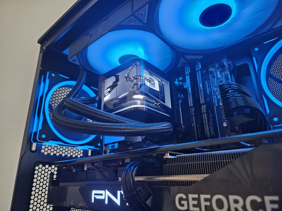Ryzen 9800X3D RTX 4080 Super 16 GB 64 DDR5 4TB komputer gamingowy