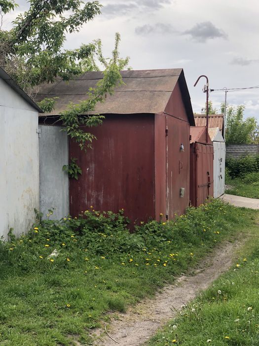 Металевий Гараж площею 21 кв.метр з погребом