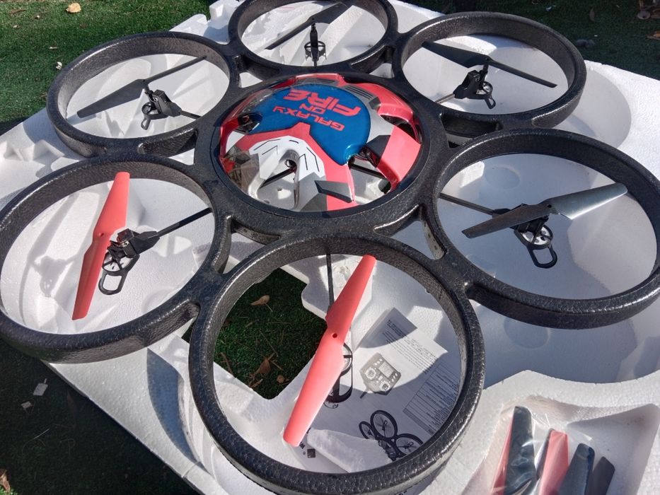 Dron stan bardzo dobry