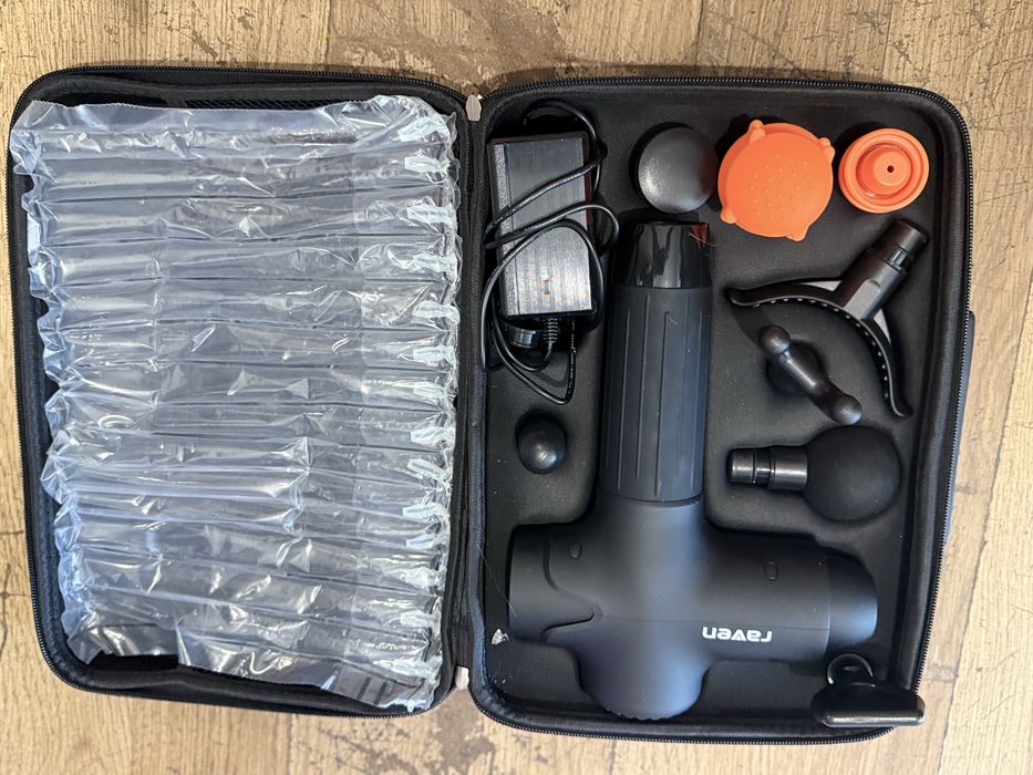Pistolet do masażu Raven EMA003 8 głowic AI system