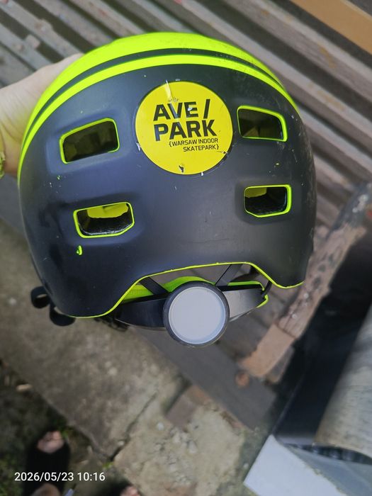 Betwin 55/59 cm kask