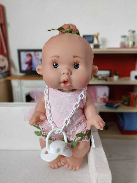 Ванильные пупсы Marina&Pau/Nines d'Onil нарядные, 26 см