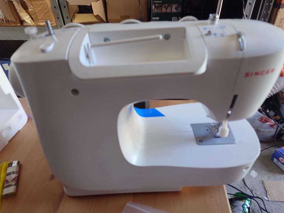 Maszyna do szycia Singer M3205