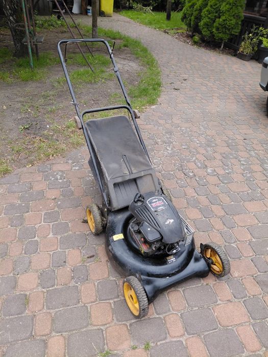 Kosiarka spalinowa Briggs 550