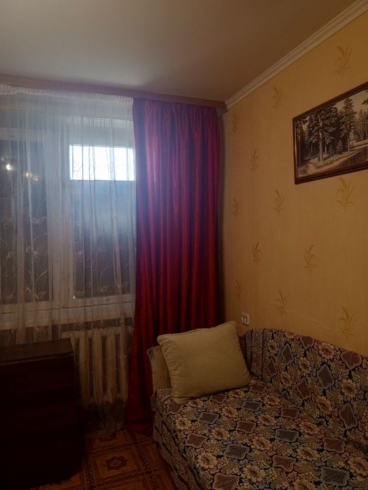 Продаж кімната Вишневе