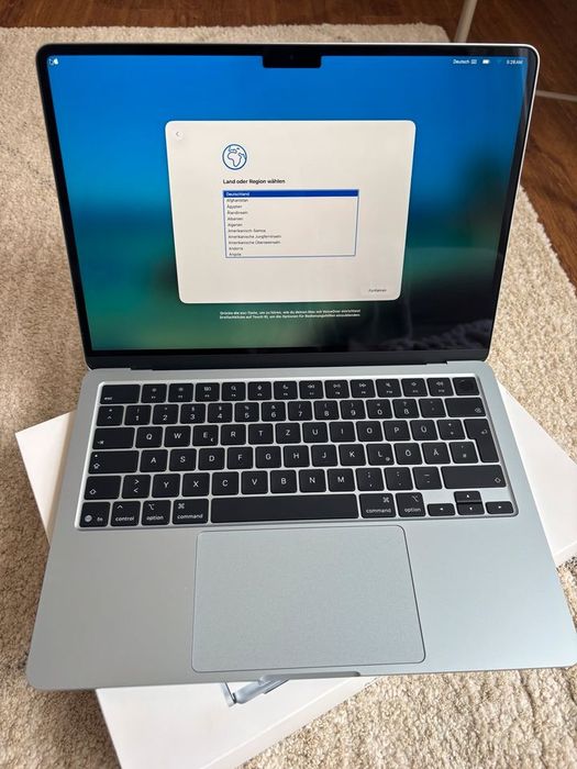 Apple MacBook Air M4 256 gb 16 gb błękitny jak nowy