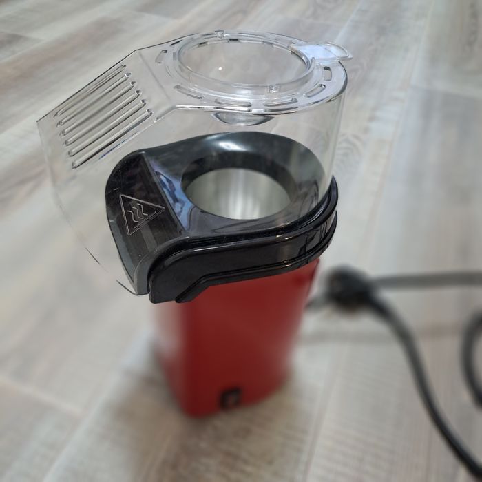 Попкорниця + подарунок до неї кукурудза для попкорну