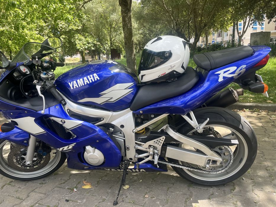 Yamaha R6 Ano 2002 Baixa Da Banheira E Vale Da Amoreira • OLX.pt