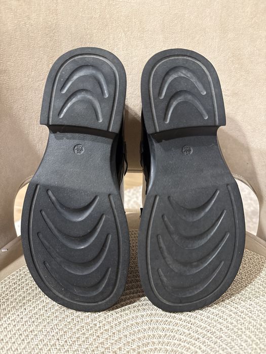 Туфельки дівочі 35 розмір