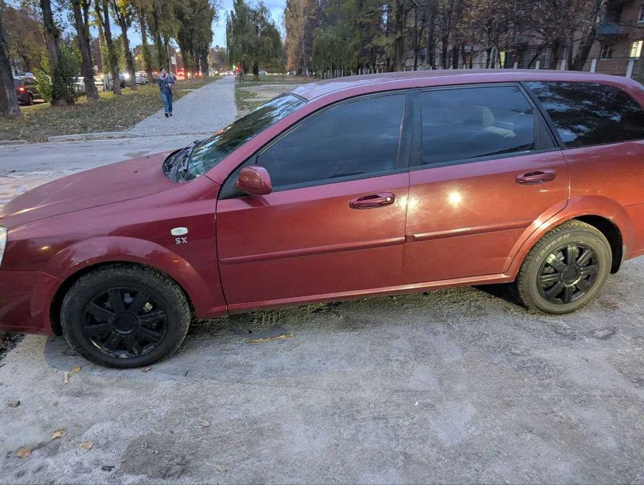 Chevrolet Lacetti 1,8 на повному ходу