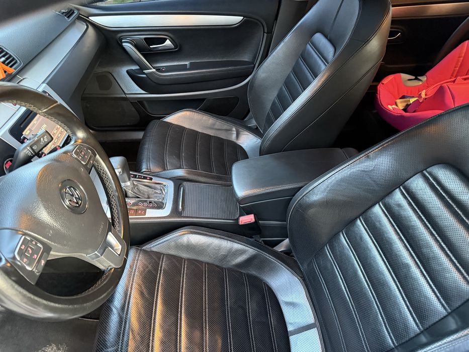 Продається  VOLKSWAGEN   PASAT  CC