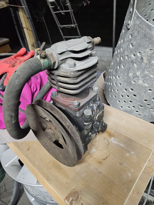 Sprężarka ursus c330 328