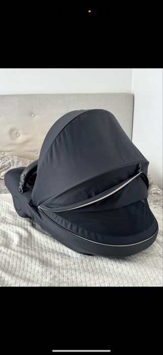 Коляска прогулочна