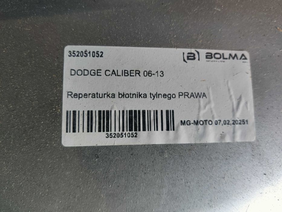 Progi + Nadkola Dodge caliber 06-13