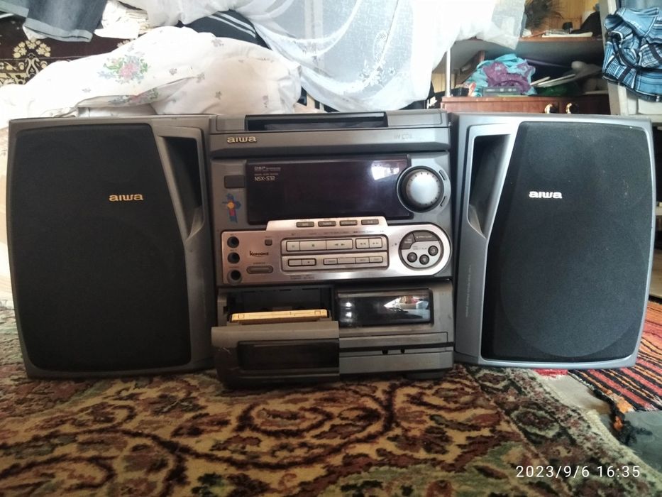 Продам музикальний центр!)