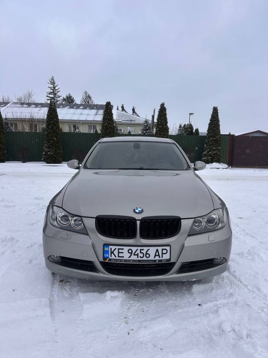 Бмв е90 325 xi