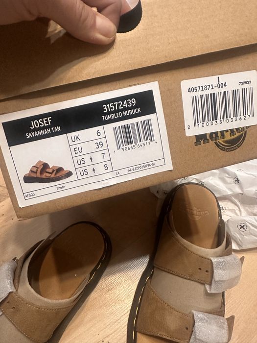 Nowe sandały klapki Dr Martens Josef