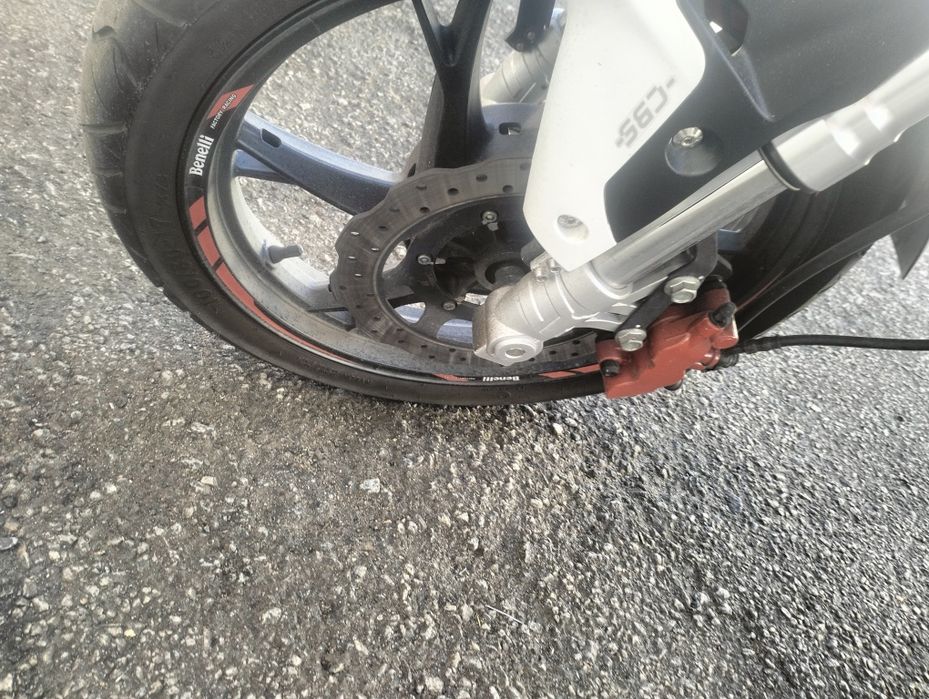 Mota Benelli 125bn