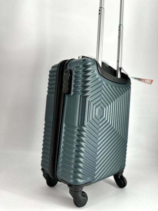 Nowa walizka kabinowa 52 cm ryanair butelkowa zieleń