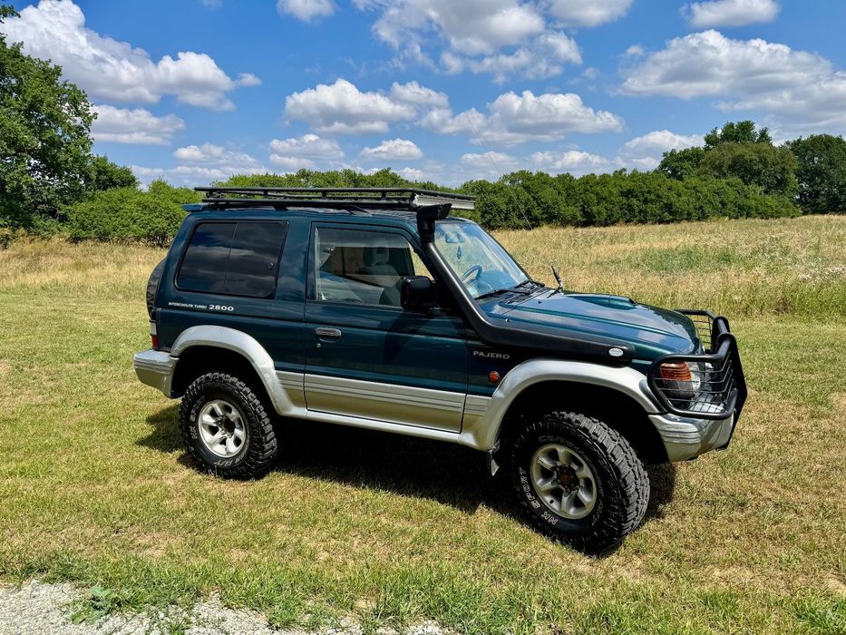 Mitsubishi Pajero 2800td 3 drzwi super select stan super