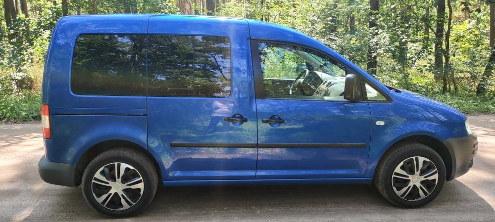 VW Caddy 2005 1, 6 Benzyna+LPG Nowa butla  380.500 km. 7 osób. Klimatyzacja Hak chowany