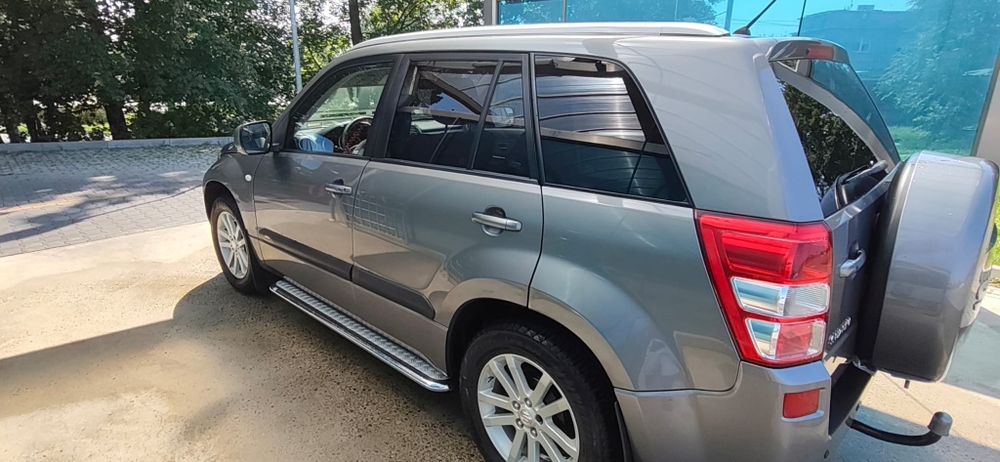 Suzuki Grand Vitara 2.0 BOGATA WERSJA