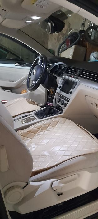 VW  Passat Variant