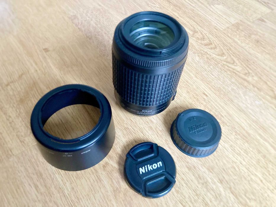 Об’єктив Nikon DX AF-S Zoom-Nikkor 55-200mm 1:4-5.6G ED VR IF SWM