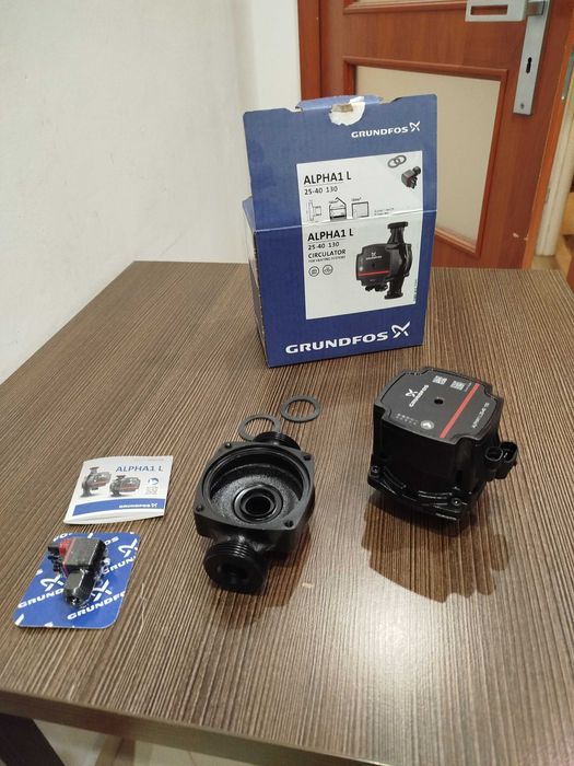 Prawie nieużywana -- Grundfos pompa obiegowa ALPHA1 L