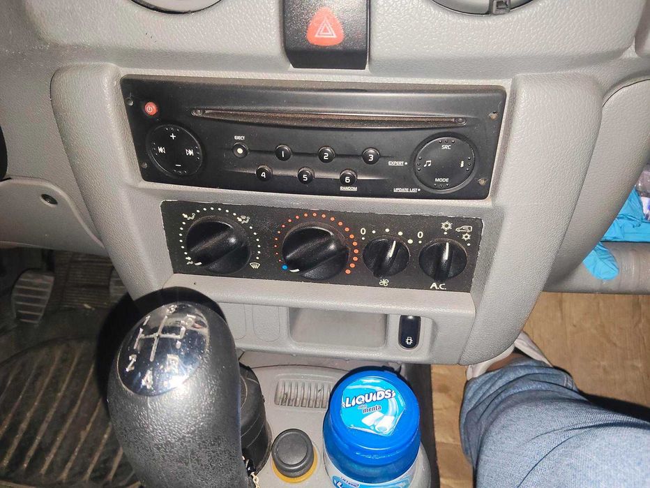 Renault kangoo 2008 Poucos kms com AC