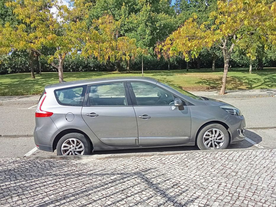 Renault Scénic 1.5 TDCi 7 lugares
