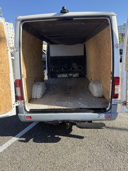 mercedes-benz sprinter