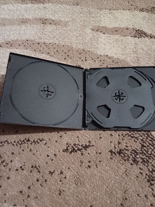 Чехол для хранения cd дисков новый