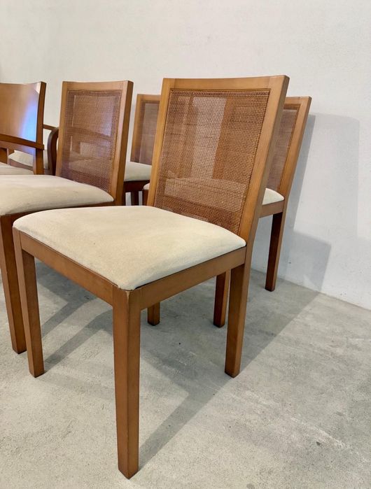 Mesa de jantar e 4 cadeiras