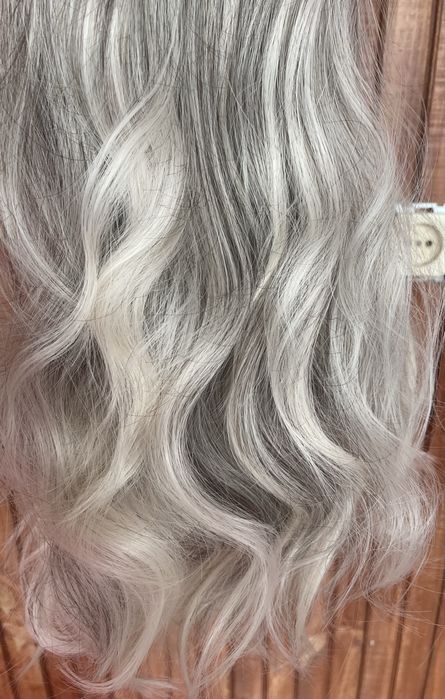 Парик блонд длинный