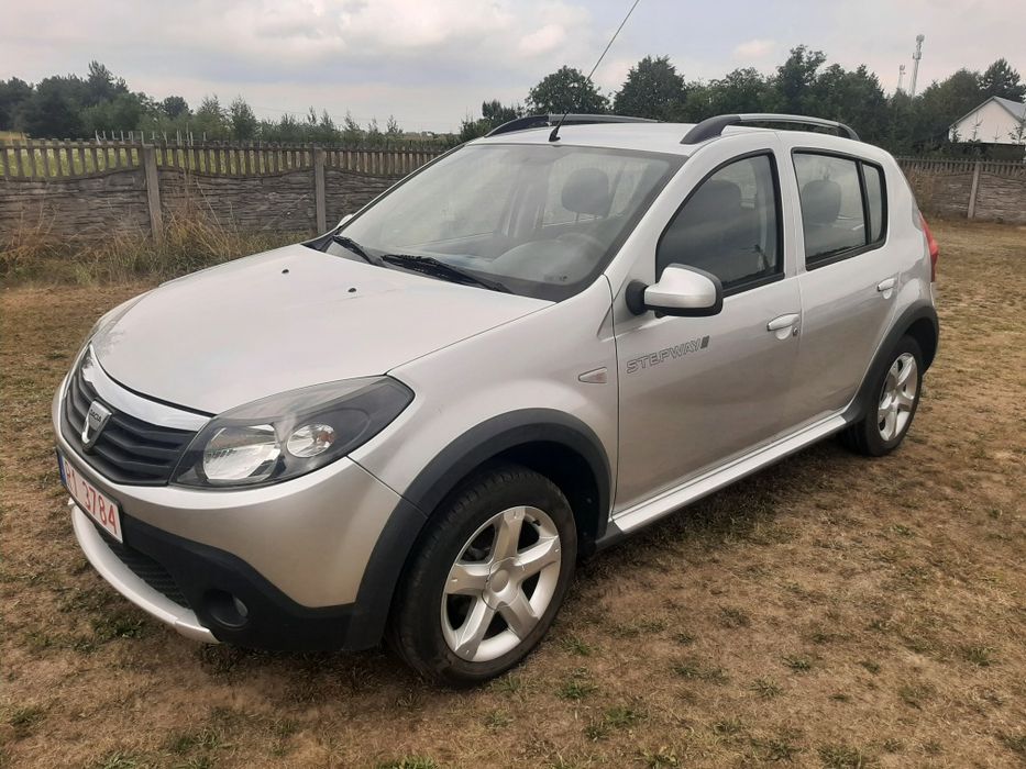 Dacia Sandero Stepway 1.6 sprowadzona faktura super stan
