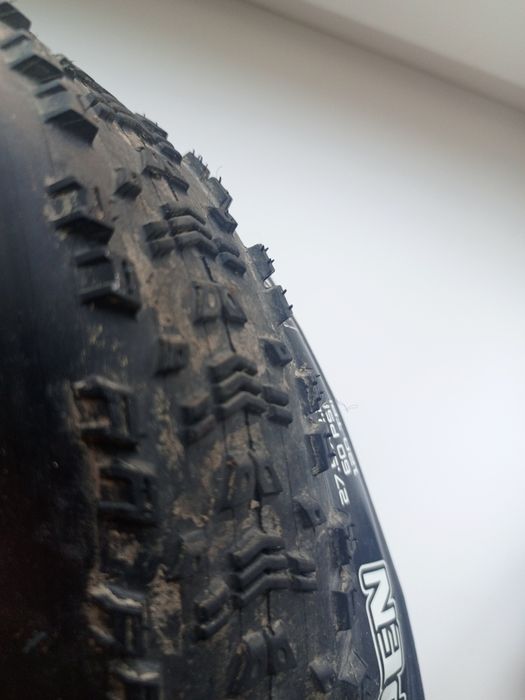 Безкамерні вело покришки, шатуни, велокофта, (schwalbe, maxxis