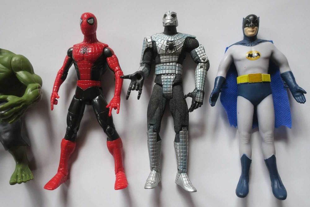 Zestaw 4 szt Hulk, Spiderman Batman itd Marvel Hasbro