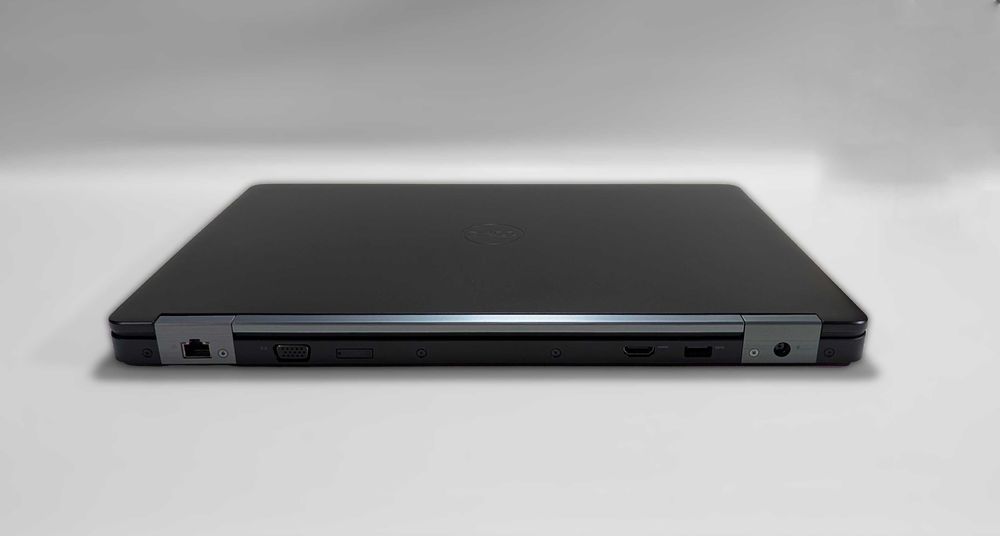 *️⃣Dell Latitude E5570 i7/3.6GHz/IPS/16G_RAM/500G_NVMe/M370 2GB/TBD/We