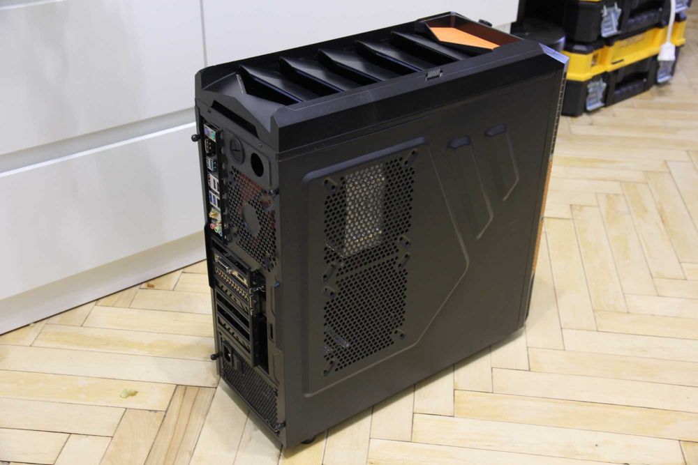 Комп'ютер для роботи: i9-9900K / 64GB RAM