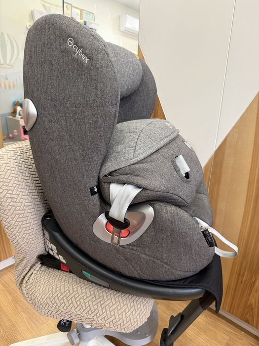 Автокрісло Cybex Sirona plus