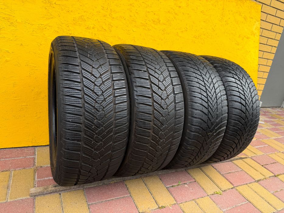 Шини Резина 245.45 R18 Bridgestone Fulda Зима