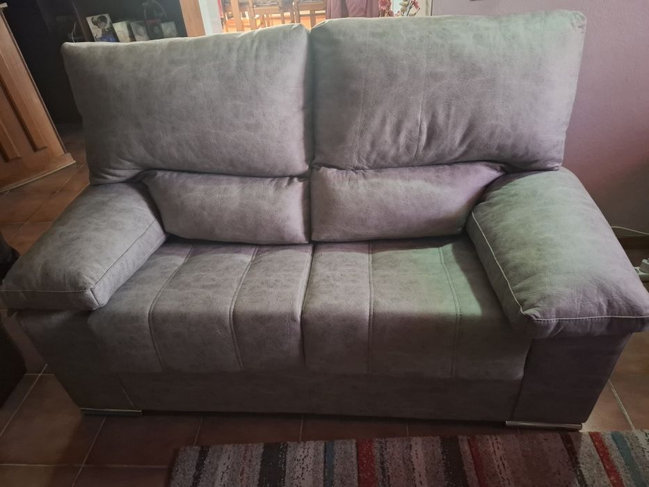 Vendo sofás novos