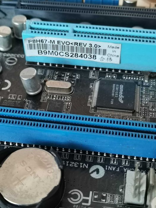 Материнская плата Asus P8H67-M Socket 1155 Intel core I5-2500 3,3gHz