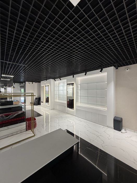 Оренда або продаж торгового приміщення, Львів, вул. Пасічна, 94а